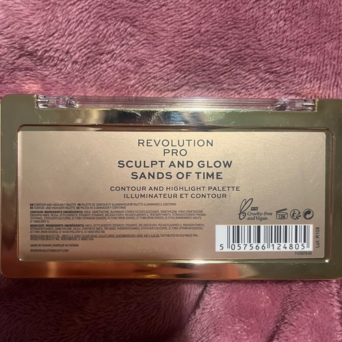 Sculpt & Glow palette new from Revolution Pro