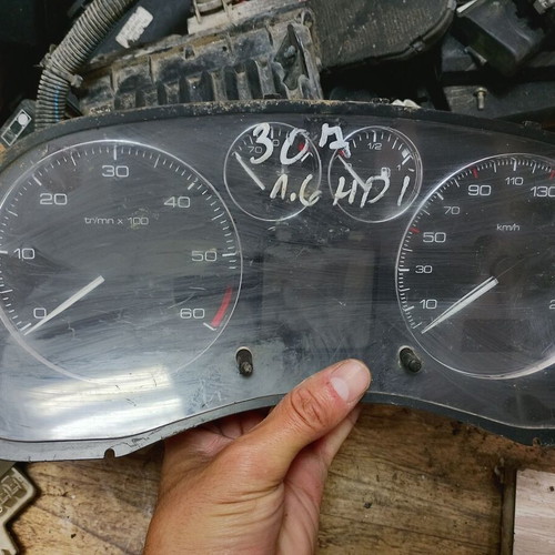 Peugeot 307 P 9654485280 odometer used