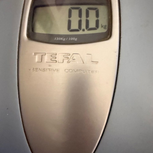 Tefal scale like new