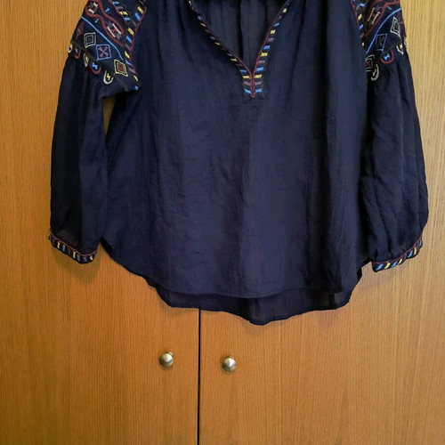 Boho embroidered shirt vintage, handmade, like new, size medium
