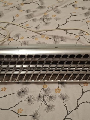Celeton Electric Quartz Wall Heater like new