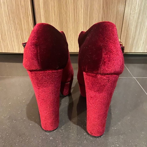 Velvet Bordeaux High Heels Used, Size 37