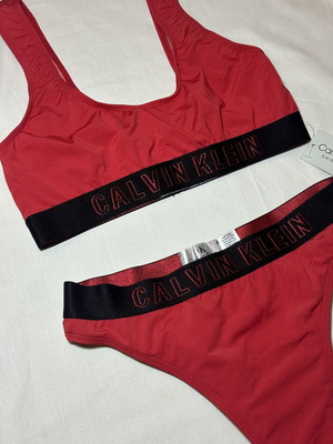 Calvin Klein women's red swimsuit set new, size M