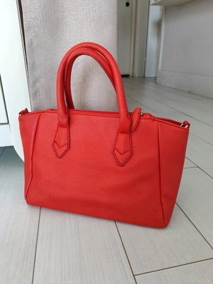 Red Segue bag
