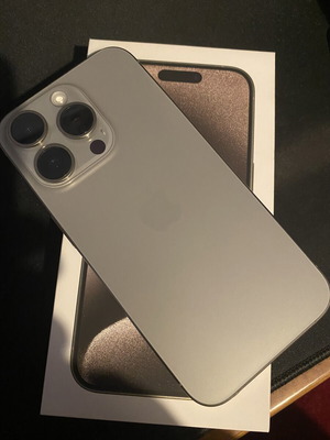 iPhone 15 Pro Natural Titanium 128GB σαν καινούργιο