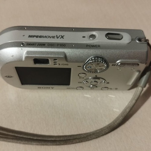 Sony DSC-P100 camera used with memory stick PRO 256mb