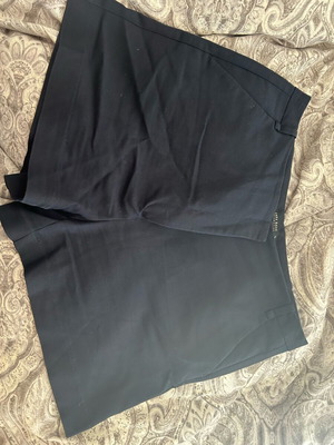 Zara fabric shorts soft, like new, size XL, black and blue