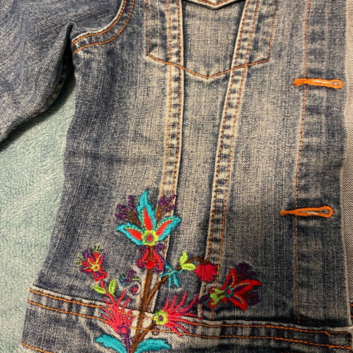 Kids denim jacket Sam 0 13 like new, embroidered detail, size 128 cm