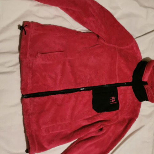 Abercrombie & Fitch fuchsia faux fur jacket like new for ages 8-10