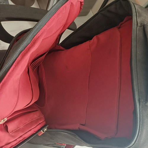 Belkin laptop bag 17", black and red professional