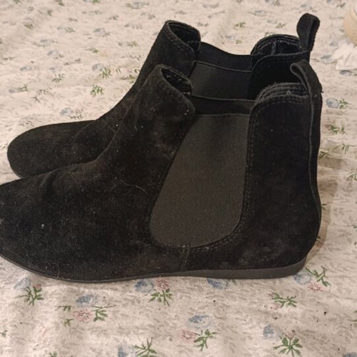 Fardoulis Shoes Chelsea Suede Ankle Boots Size 39 Like New