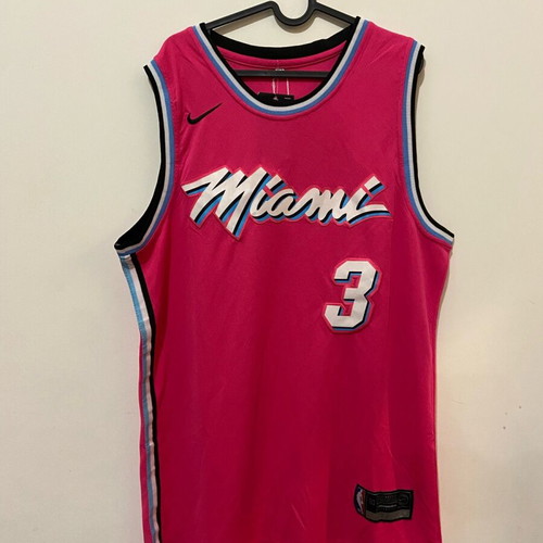 Wade Miami Heat Jersey like new