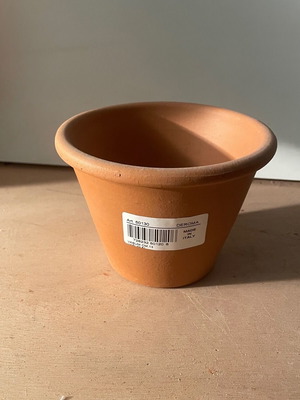 Deroma terracotta flower pots with hole made in Italy, set of 10