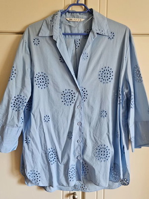 Zara oversized blouse with cutout embroidery, blue, size S