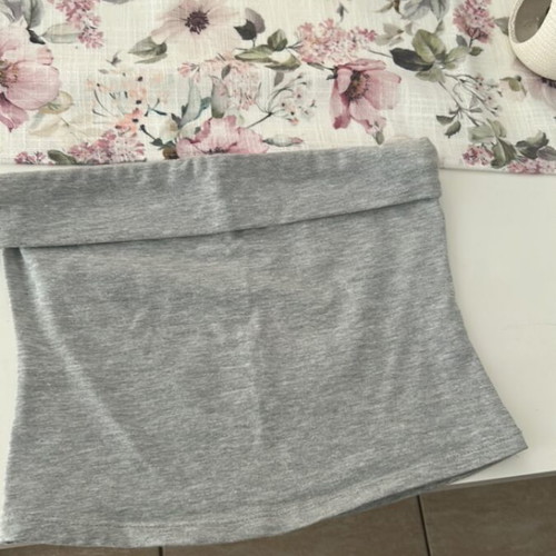 Strapless top gray, like new, size M