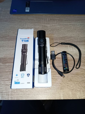 Trustfire T10R Luminus SST40.2 LED flashlight new with USB-C charging