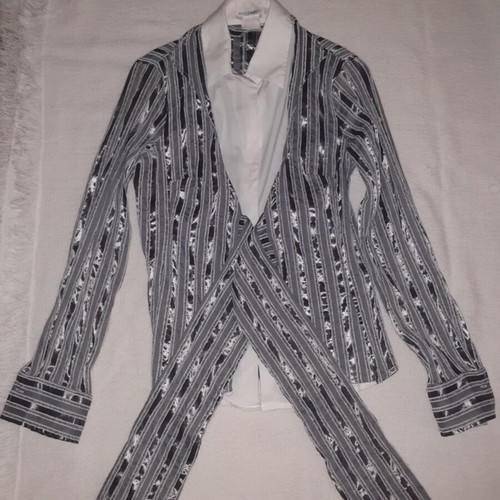 Nara Camicie shirt like new, grey and silver with belt