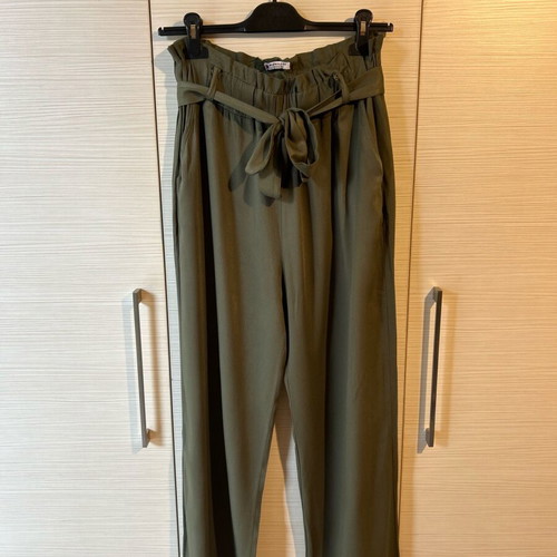 Khaki Marmalady pants like new with elastic and removable belt