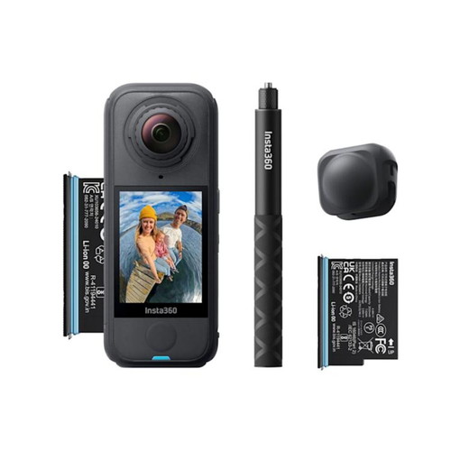 Insta360 X4 Air starter bundle with extras