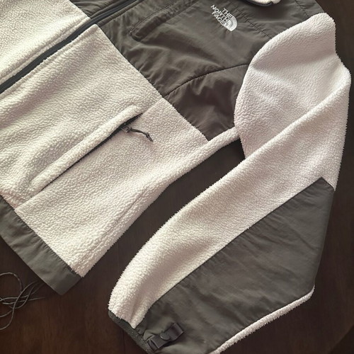 The North Face women's M fleece jacket white with khaki windproof fabric