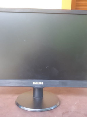 Philips 19 LED monitor used, fully functional with minimal wear
