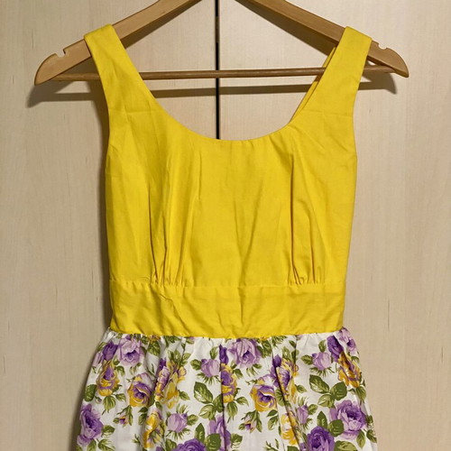 Intro Costume Dress new, colorful summer cotton with floral skirt