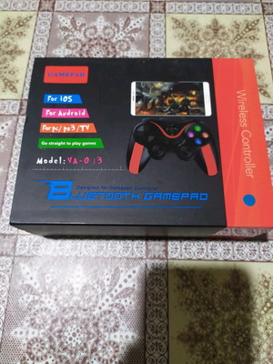 Bluetooth gamepad used without need for dongle