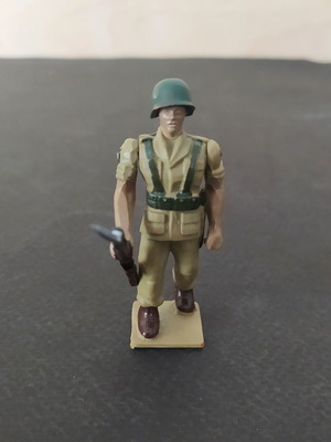 Pal Genuine Military Figure Infantryman with Summer Uniform like new