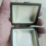 Vintage minimalist ivory porcelain and brass jewelry box