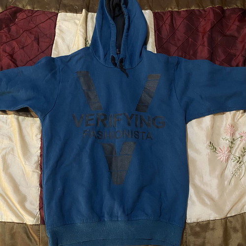 Hoodie like new, black and blue, size M
