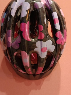 Children's helmet for girls like new
