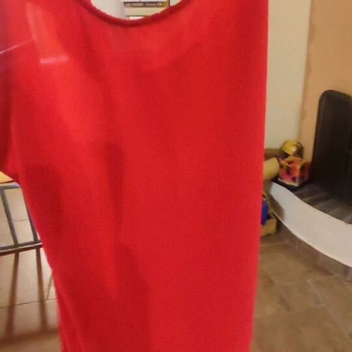 Red sleeveless flowing top used, size S, semi transparent material