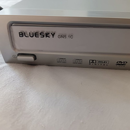Bluesky GN5.1C DVD/CD player like new with remote and SCART cable