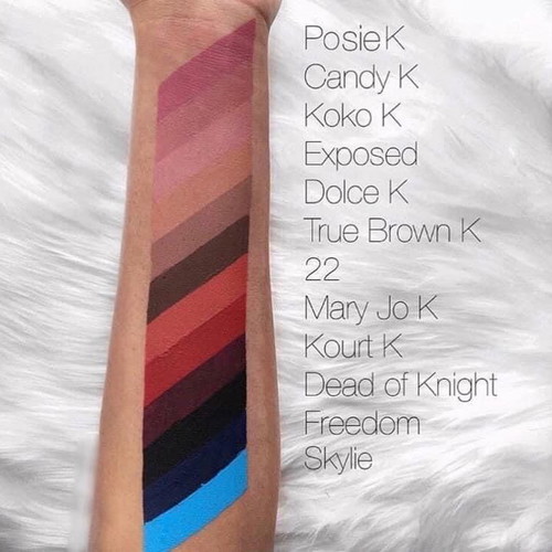 Lipstick and pencil set new with matte effect in 12 colors