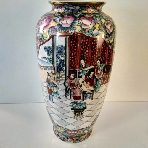Royal Satsuma vase and jewelry box used