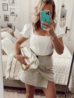 Bershka beige skirt like new, size S