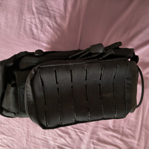Direct Action Messenger Bag like new, black, Cordura 500D, laptop compartment