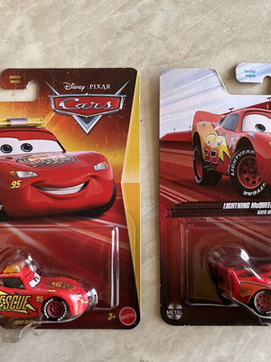 Disney Pixar Cars Lightning McQueen Race & Rescue and FLM26 set of 2 new