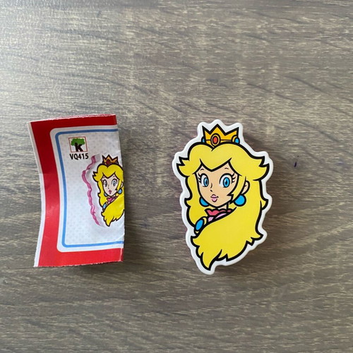 Super Mario kinder joy new