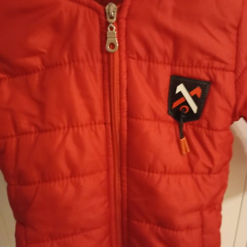 Jacket used with inner fur lining, defective zipper, for 1-year-old child