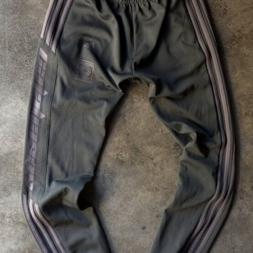 adidas gazelle silver green womens Yeezy Season 5 Calabasas Trackpants