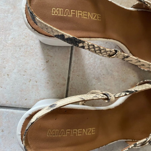 Miafirenze women's pumps like new, size 40