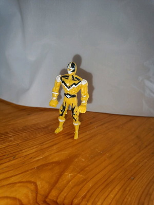 Yellow Power Ranger like new