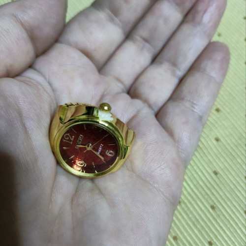 Vintage mini women's ring watch new, red and gold