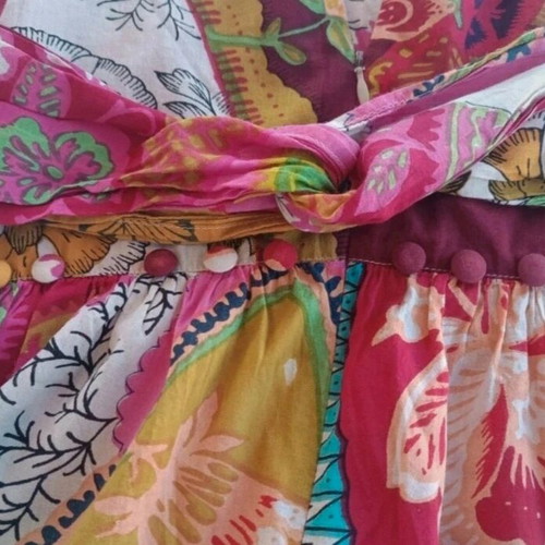 Aaiko top Small colorful like new, 100% cotton