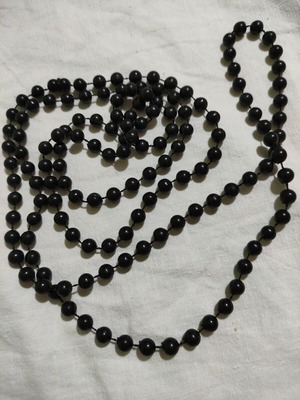 Fashion necklace long black like new