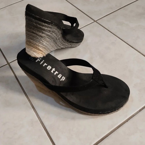 Firetrap wedges heeled flip-flops size 37, new, black