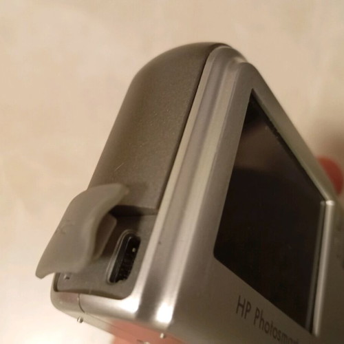 HP Photosmart E427 used digital camera with color screen