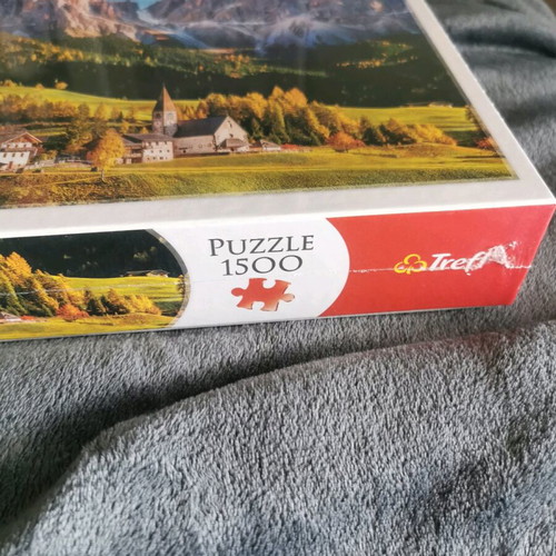 Puzzle new 1500 pieces with shrink wrap