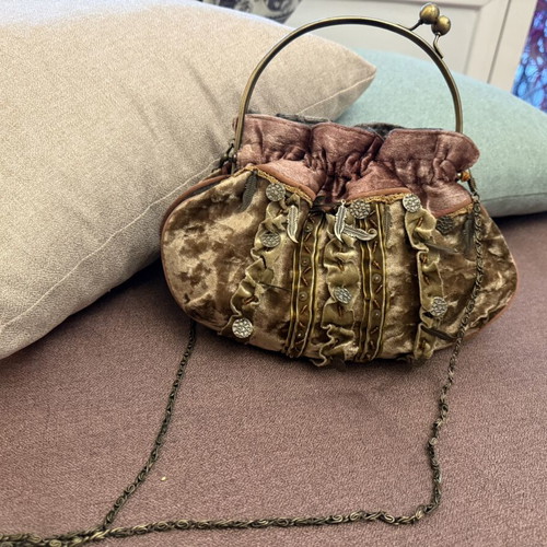 Axel pouch bag like new with additional shoulder strap green and purple